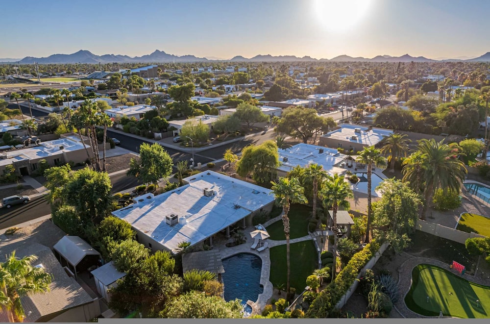 NEW Parkwood Retreat w Pool Spa Kierland