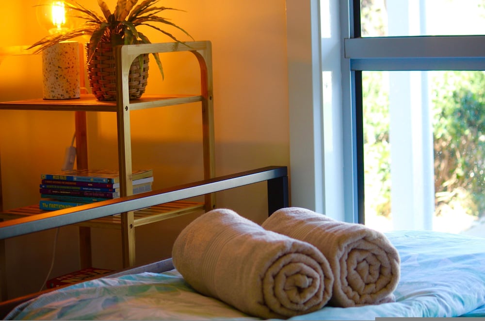 Saltwater Breeze - Ocean Views 5BR Beach House