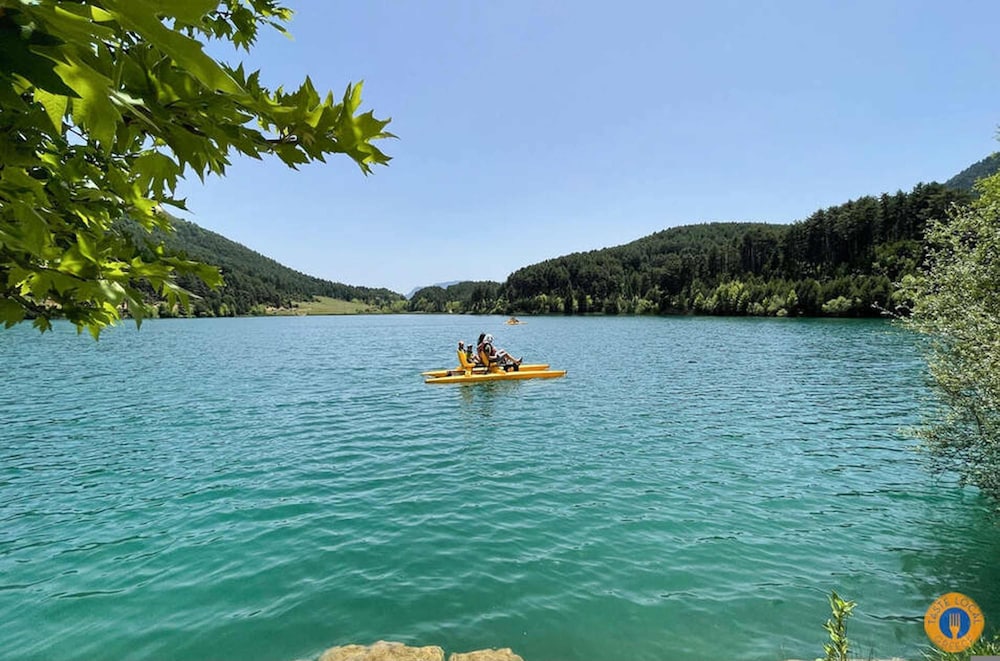 Goura Guesthouse Mountain Twin Suite Lake Doxa