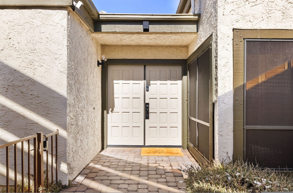 X Template House in Prescott