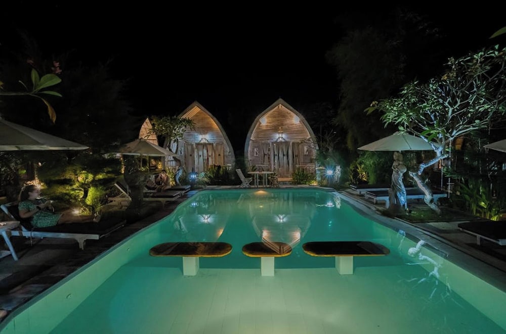 The Suwi Huts