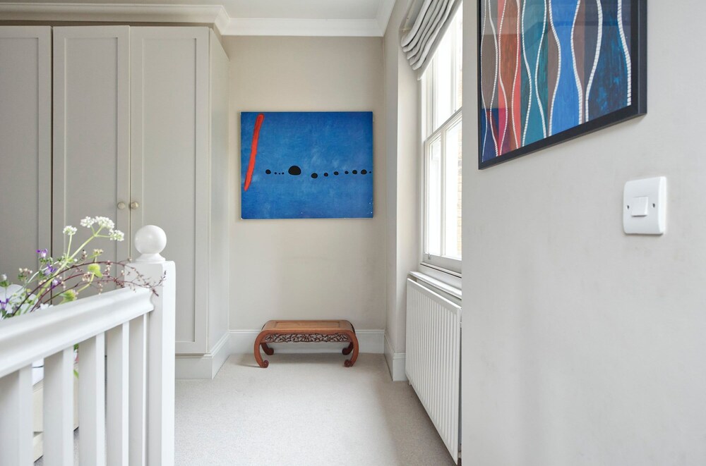 Cosy and Chic one Bedroom Flat in Earl s Court