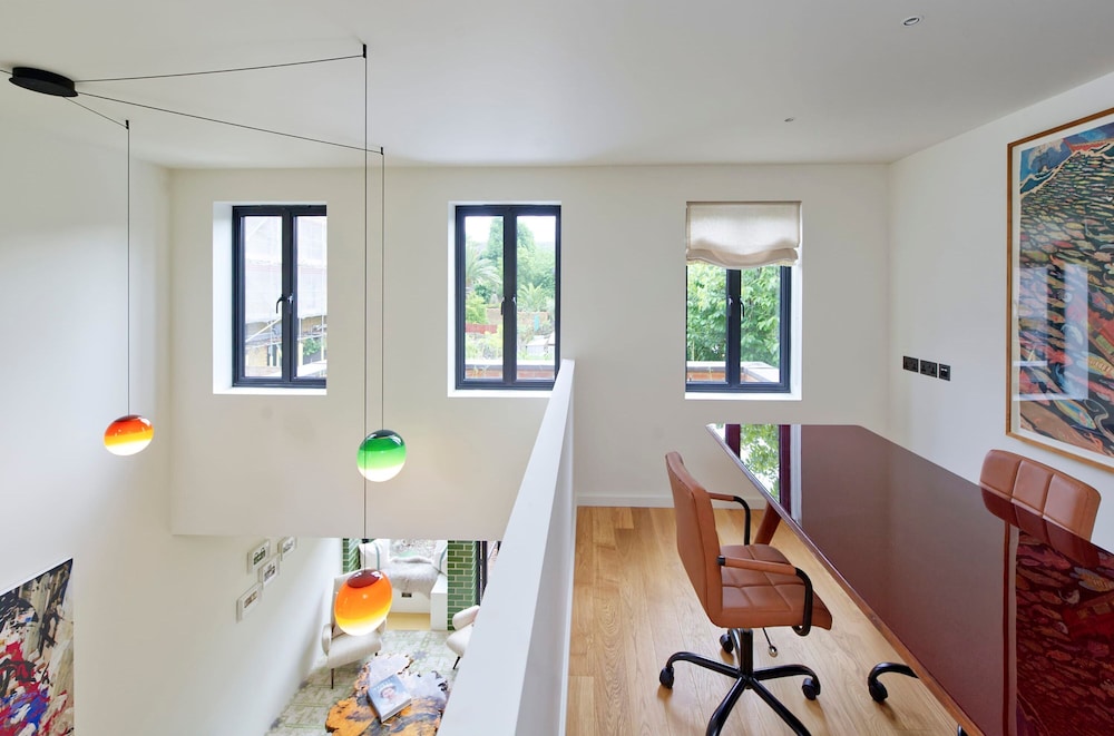 Modern Bright - 3 Bed House in Notting Hill