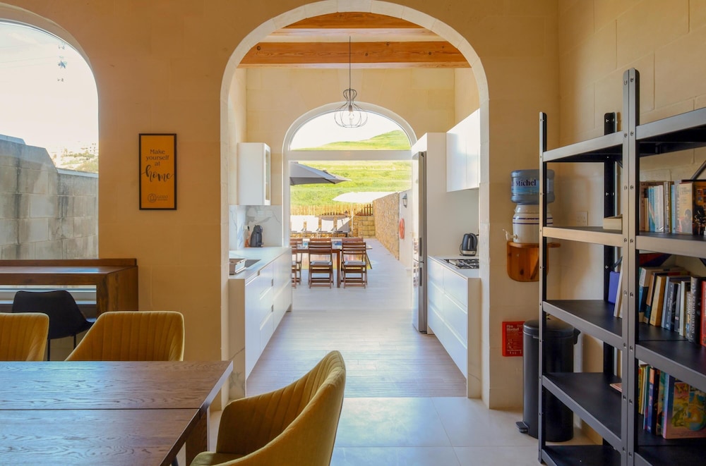 Solaris Gozitan Villa With Pool Gozo
