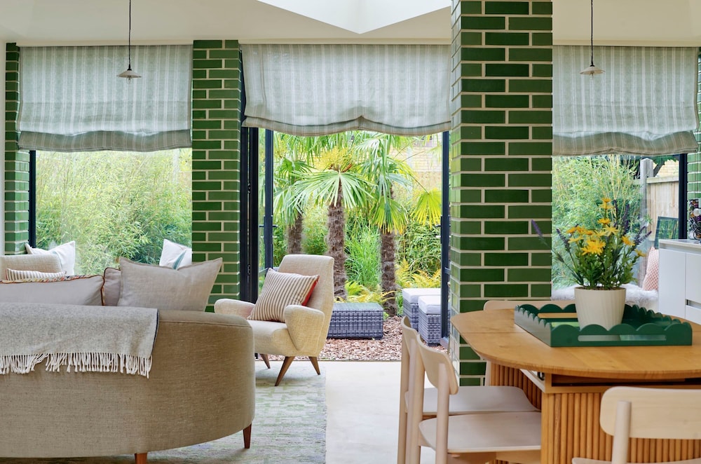 Modern Bright - 3 Bed House in Notting Hill