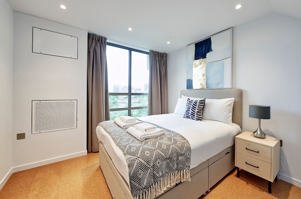 Spacious Two-bedroom Home in East London