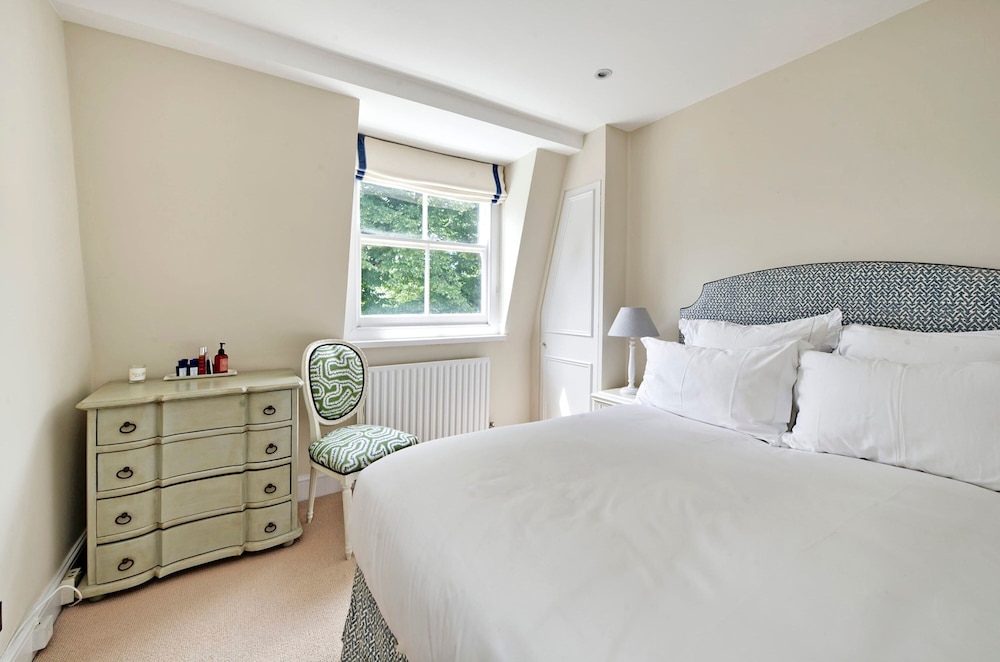 Gorgeous Modern 2 Bedroom Flat in Chelsea
