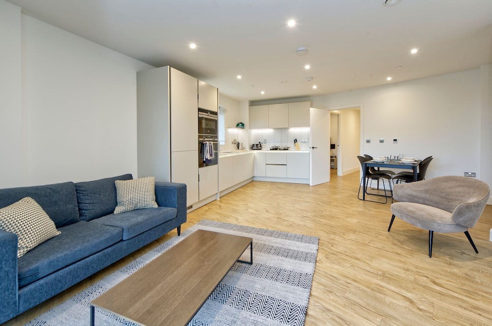 Premium Living in the Heart of Colindale