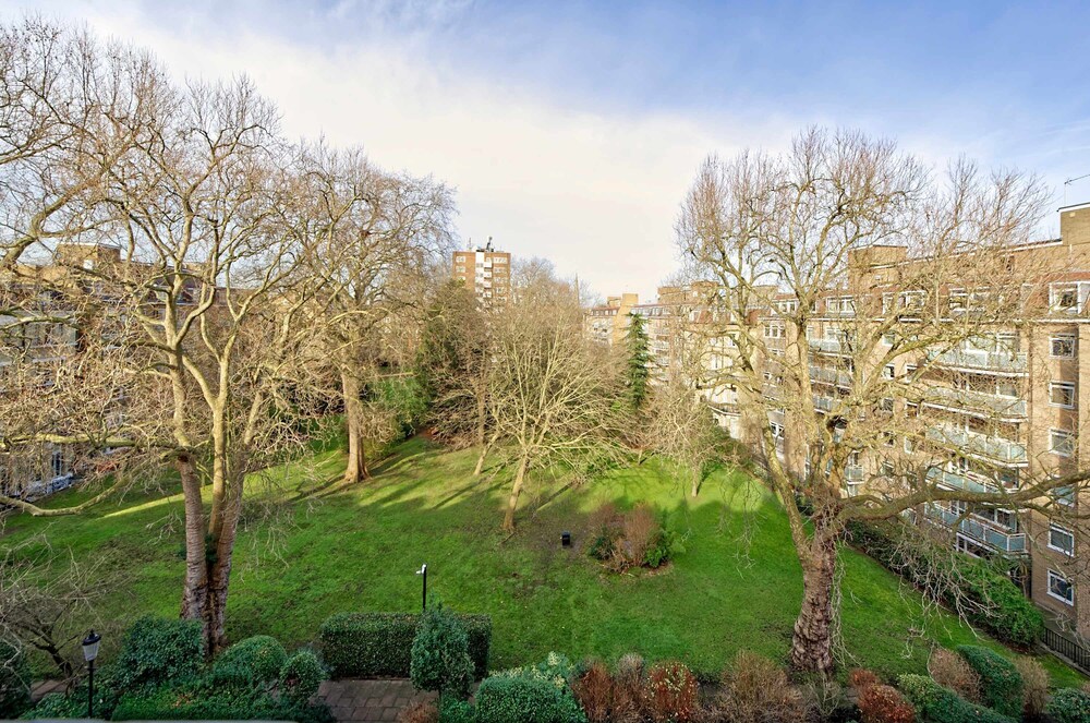 Contemporary 1 bed Apartment Chelsea