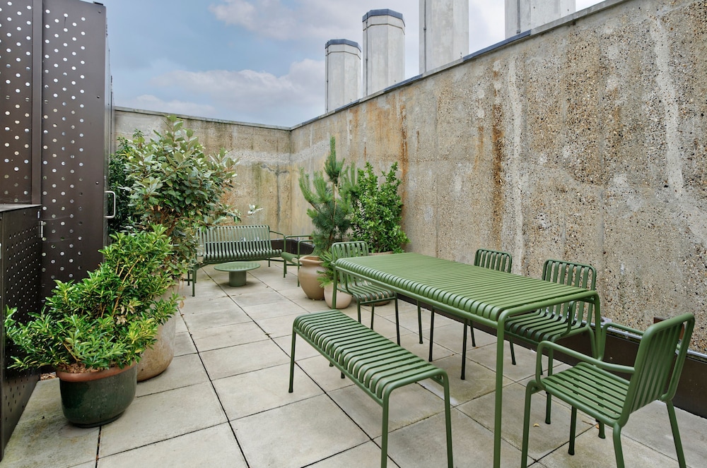 Spacious Two-bedroom Home in East London
