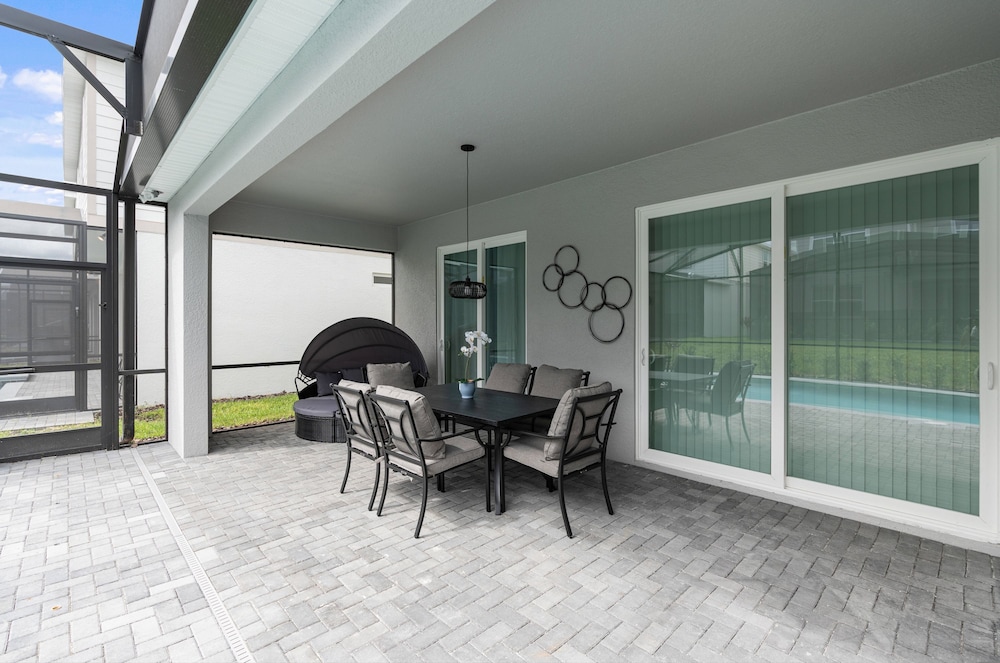 2024 Brand New 5bedrooms At Windsor Cay view 3
