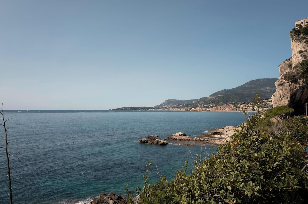 Holiday Resort Balzi Rossi