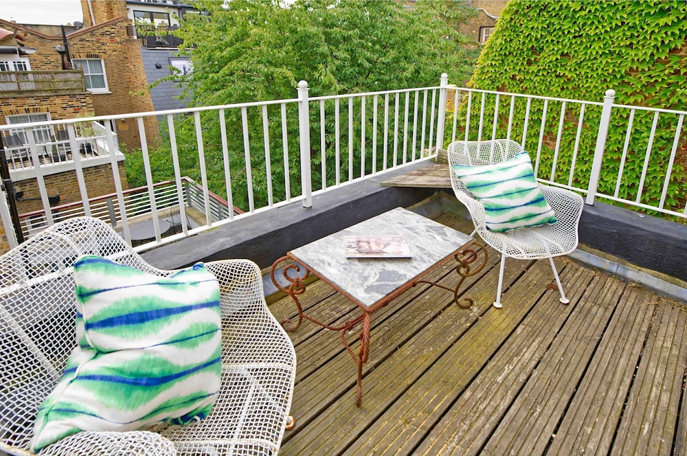 Exquisite 2 Bedroom Flat in Notting Hill
