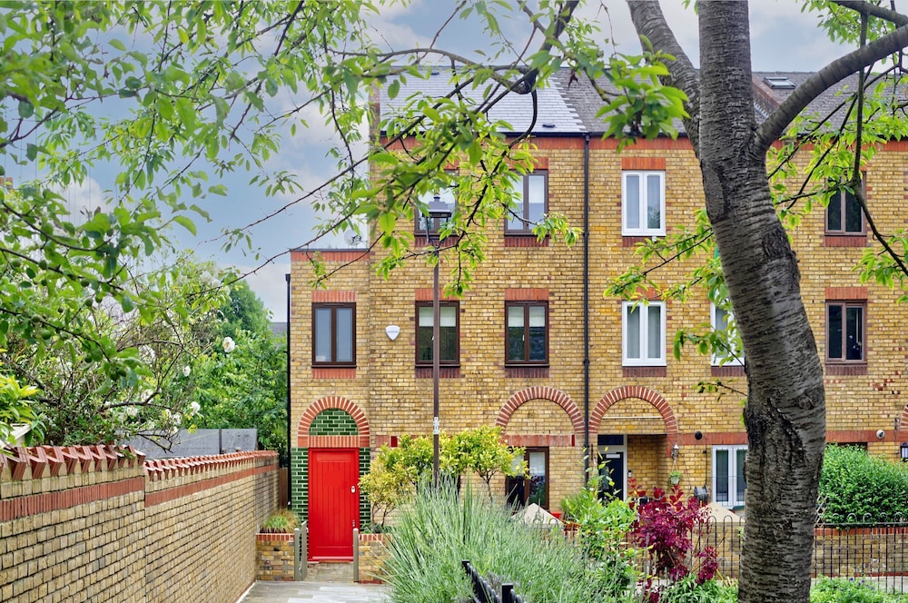 Modern Bright - 3 Bed House in Notting Hill