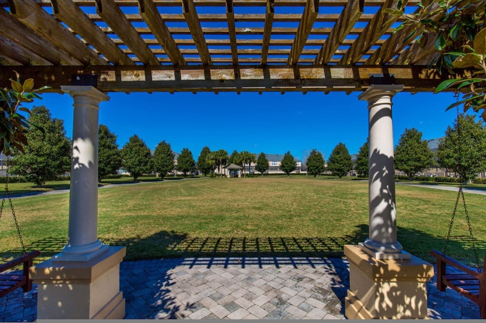 3 Bed Windsor Hills Townhome by Clubhouse Pool view 5
