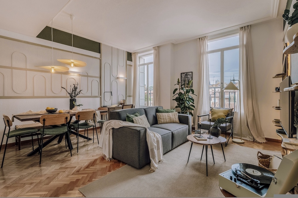 Chich - 2 Bedrooms and Balcony in Palacio