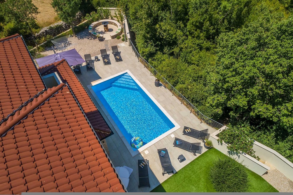 Villa Meraviglia With Private Pool