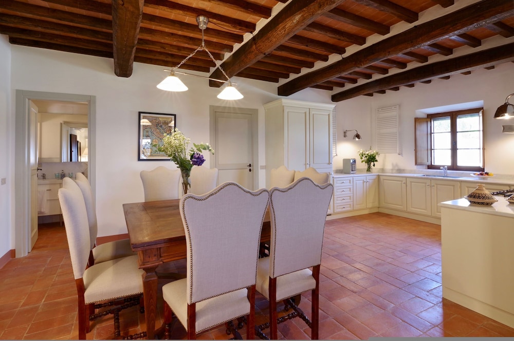 Camparone by Arceno Rentals Club