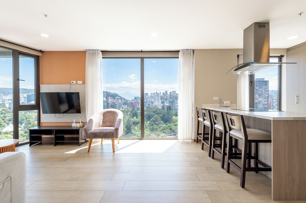 Edificio Efyra by Host Ecuador