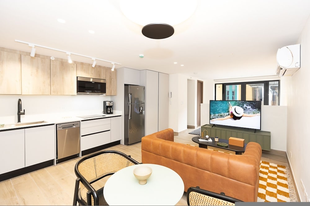 The Noble by Acomodo Casco Viejo -best Location