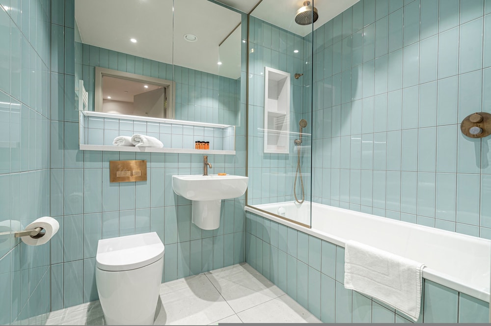 Stylish North London Apartment