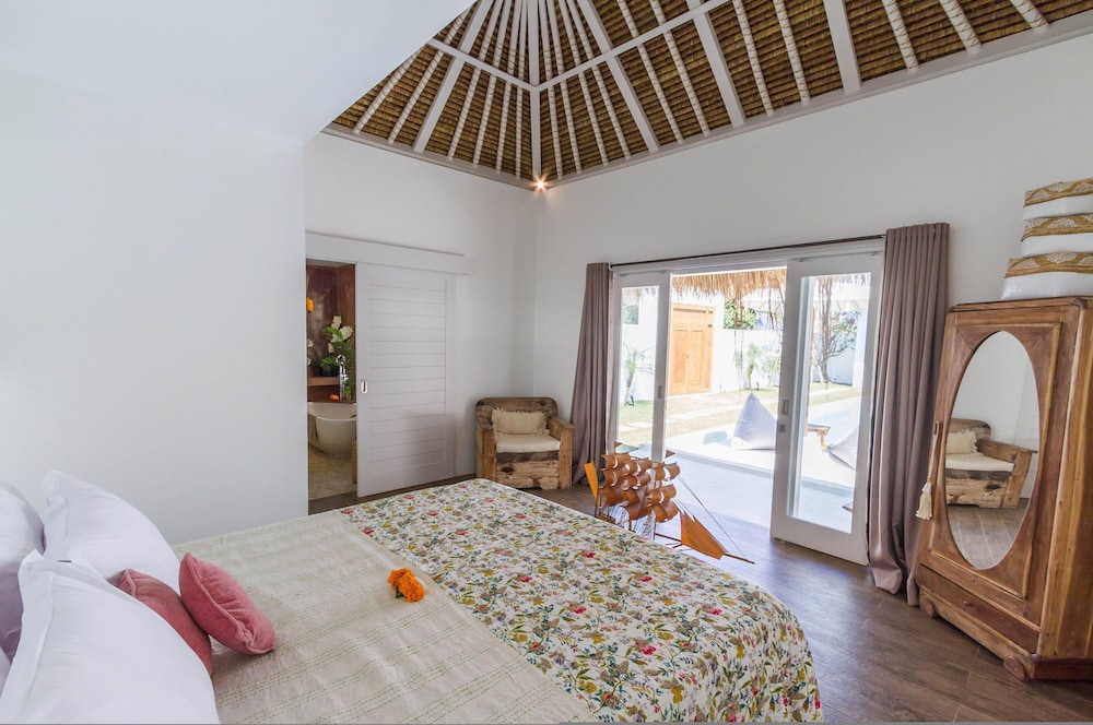 Villa M by Alfred in Bali - Stunning Family Villa With Pool at Seminyak Beach