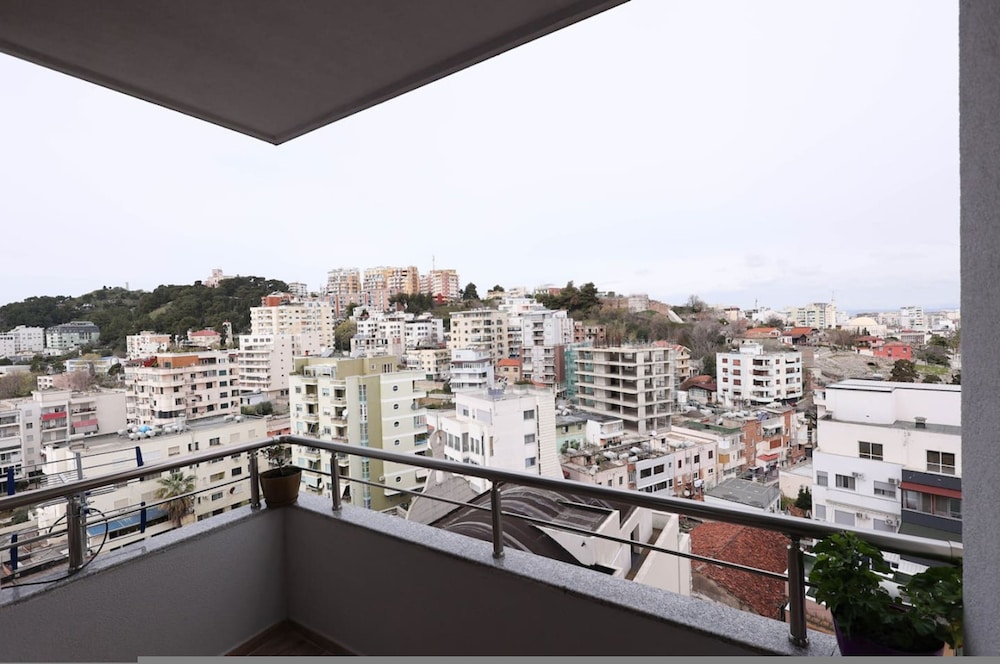 Grandstay Apartments 008