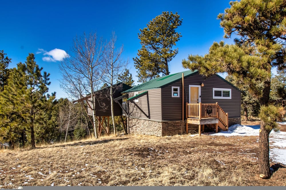 Perch Point- Hikers Dream Cabin Base