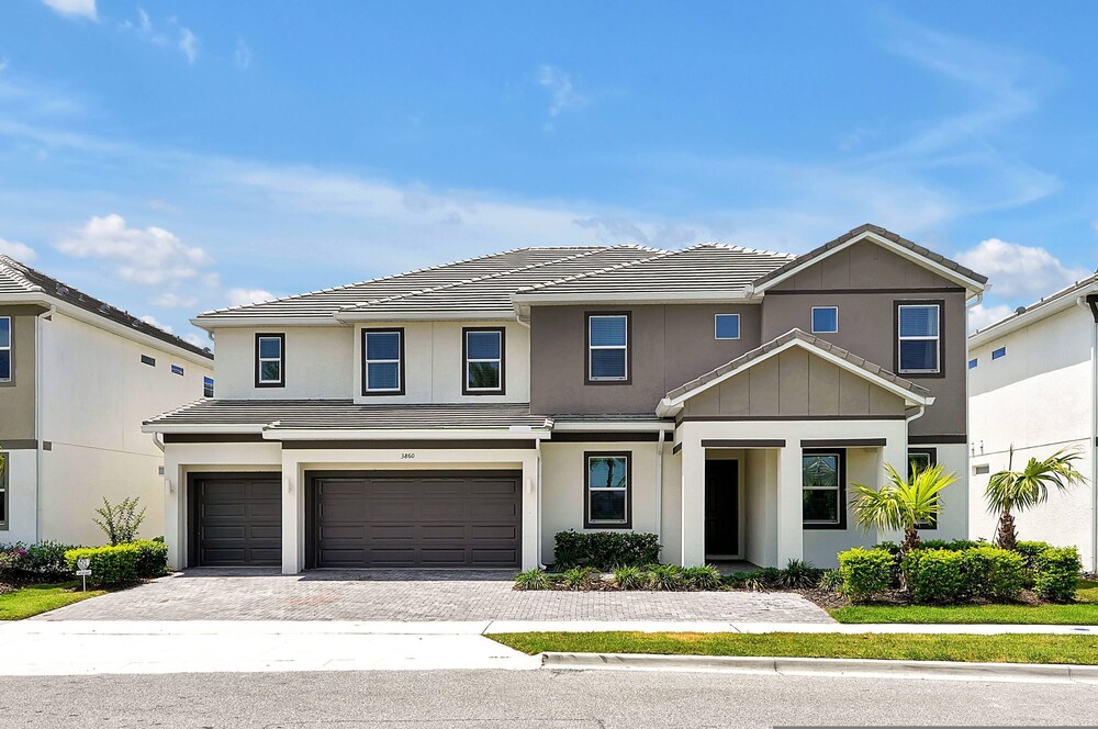 Luxury and Sophisticated 15 BR Ensuite