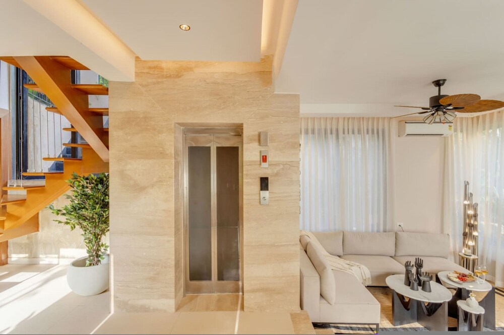 Villa Orann - Lux 5BR in the Heart of Vagator