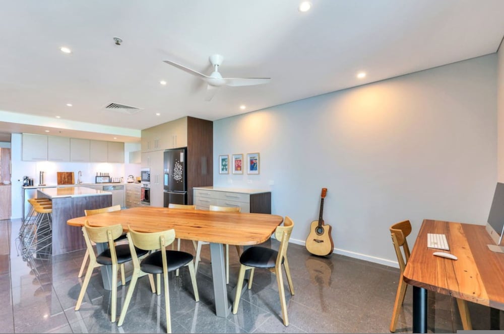 Waterfront Paradise Corporate Long Stay Retreat