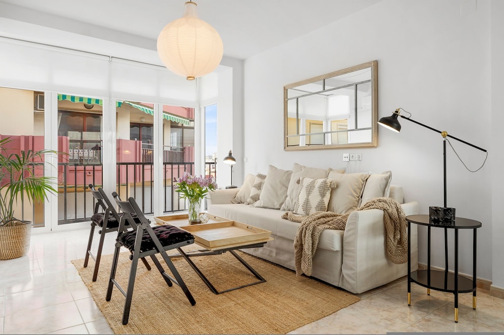 Marvelous Waterfront apt in Fuengirola - Ref 73