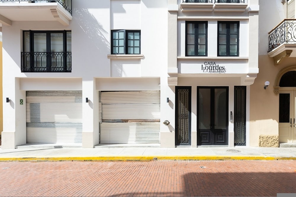 Casa Lourdes by Acomodo Casco Viejo