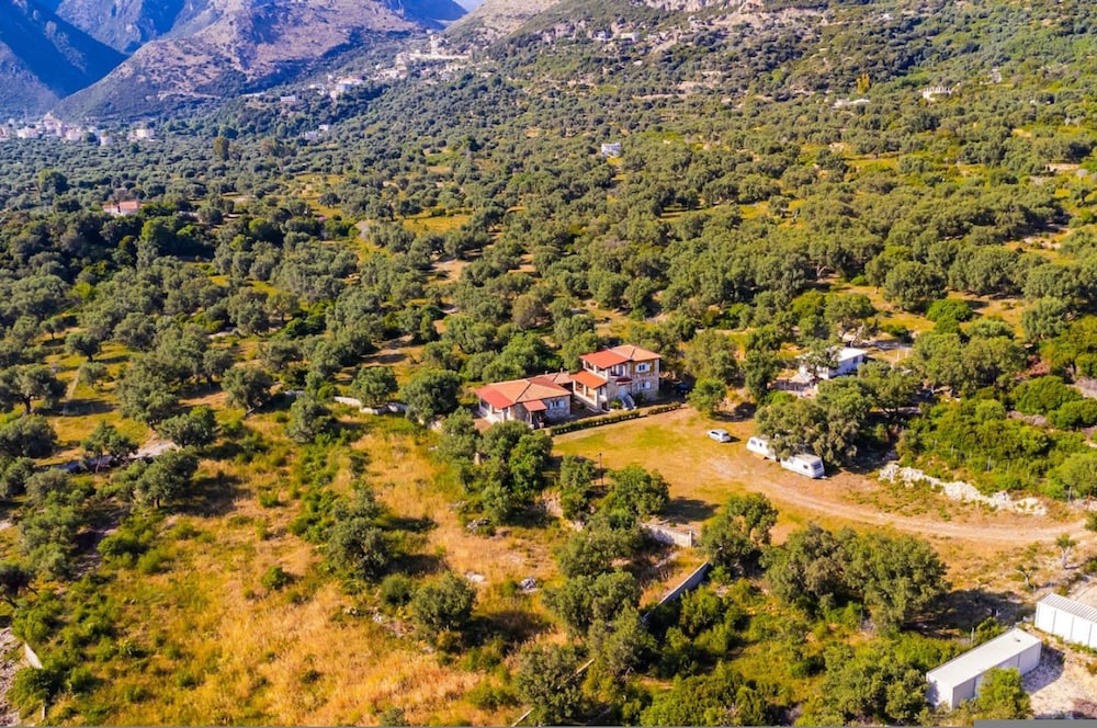 Siar The Large Villa