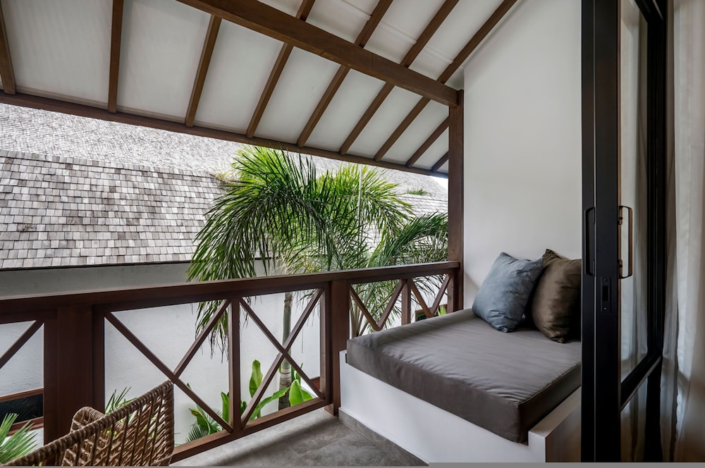 Nusantara Loft 1 Alor by Alfred in Bali - Stylish 3Br Villa w Private Pool Pererenan Beach - Canggu