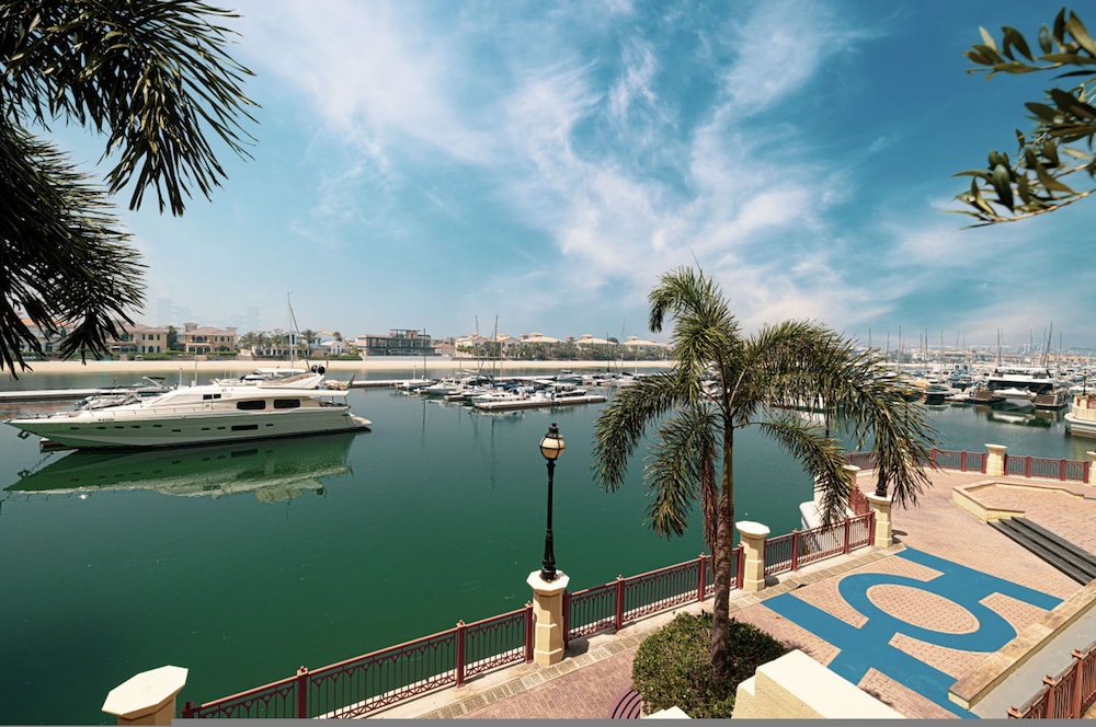 Palm Jumeirah 3 Beds Townhouse With Atlantis Views