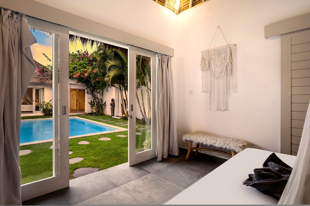 Villa Nakal by Alfred in Bali - Tropical Bliss 4BD Villa w Private Pool Oasis