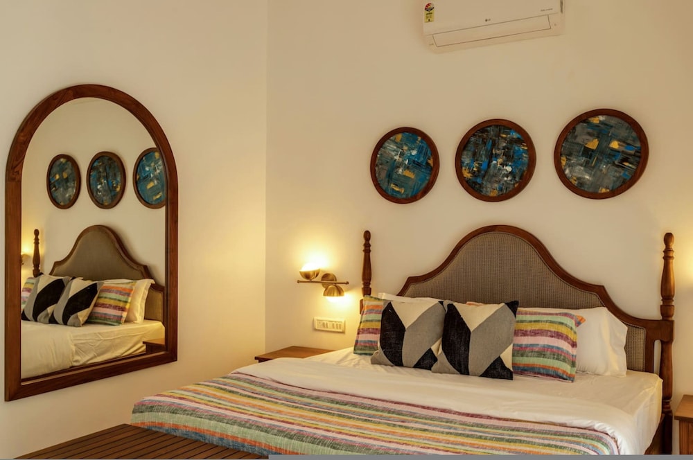 Villa Verona by Hireavilla 6BR With Pool in Parra