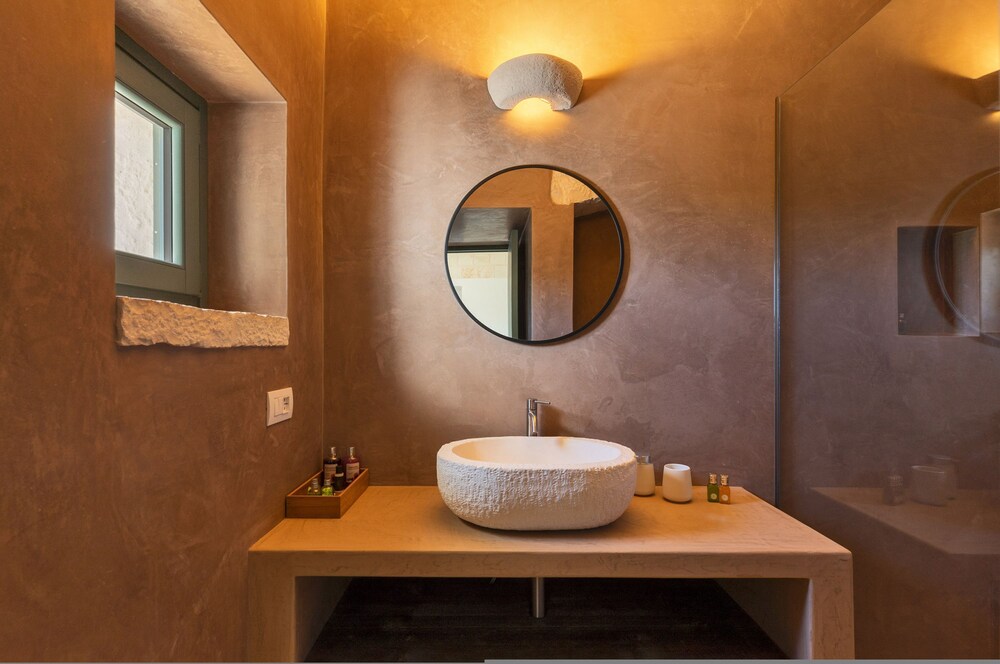 Trulli Pietra Rossa With Pool by Wonderful Italy