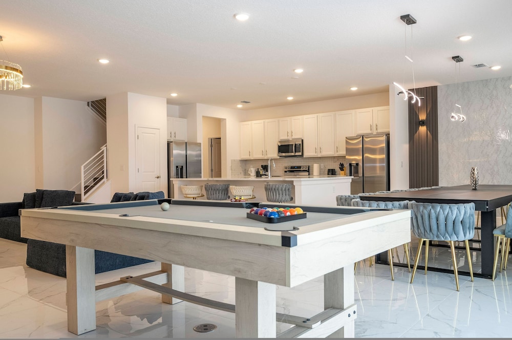 Stunning Masterpiece 15 Ensuites