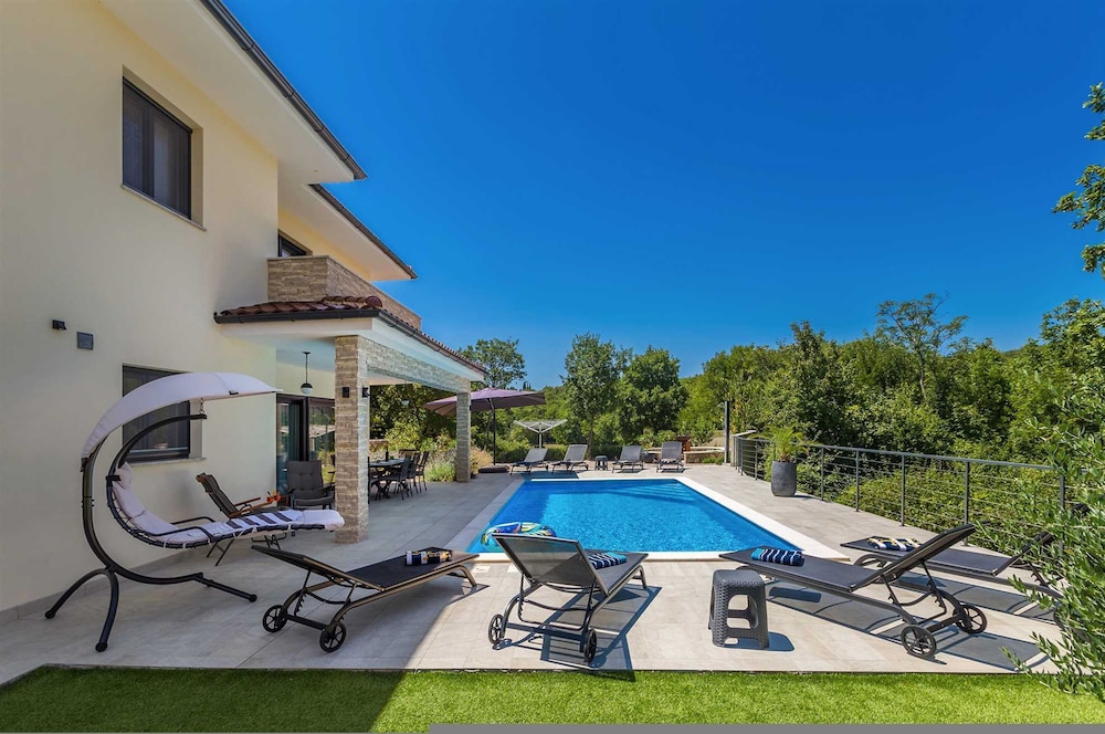Villa Meraviglia With Private Pool