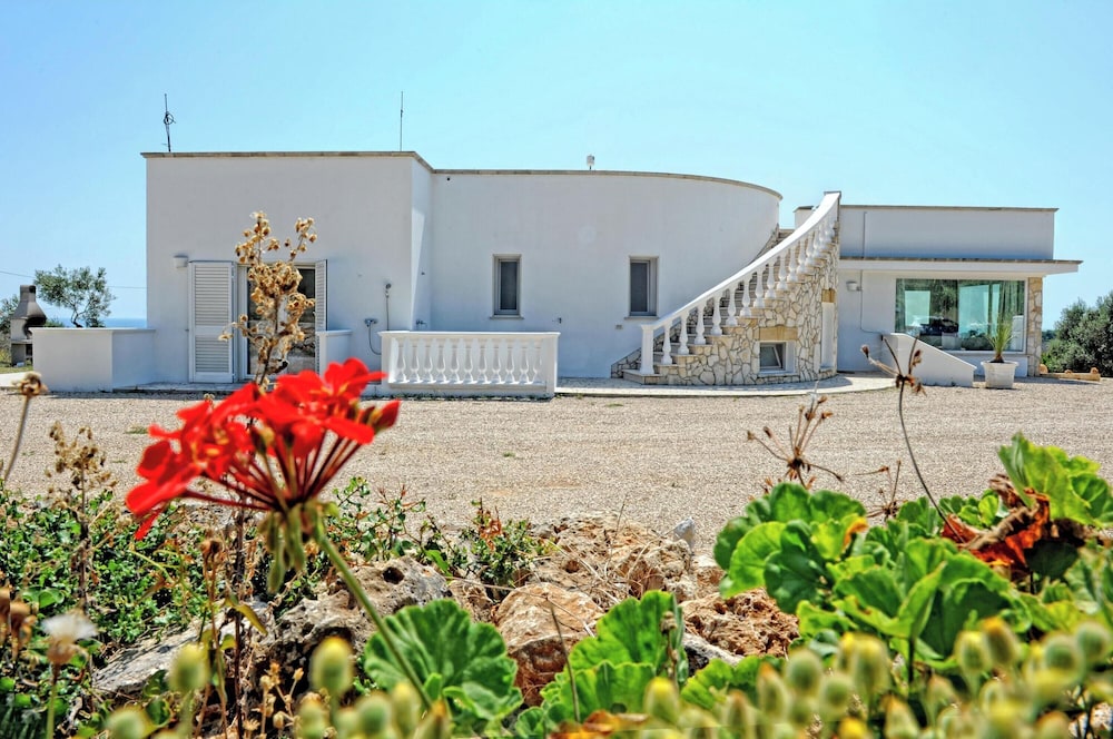 Luxury Apartment In Villa Vanissia
