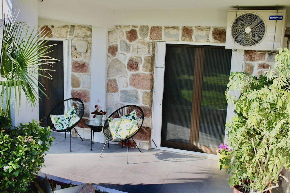 Beachside Retreat in Glyfada