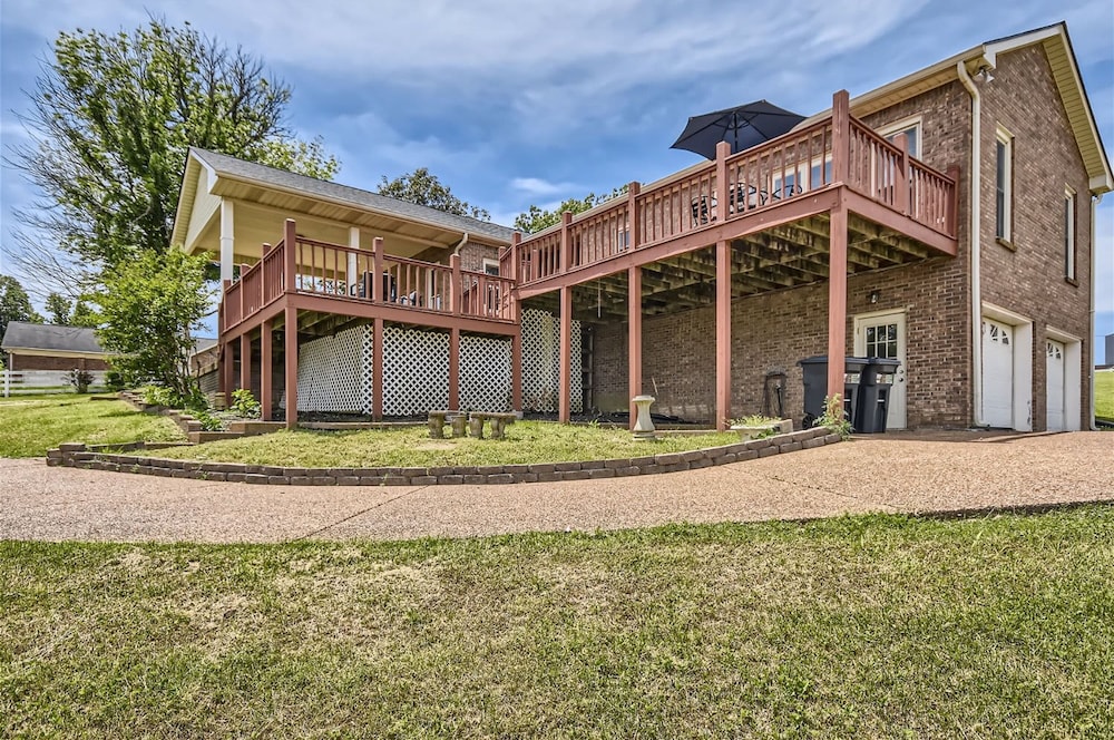 5 Acre 2500 Sqft Country House Near Nashville F2