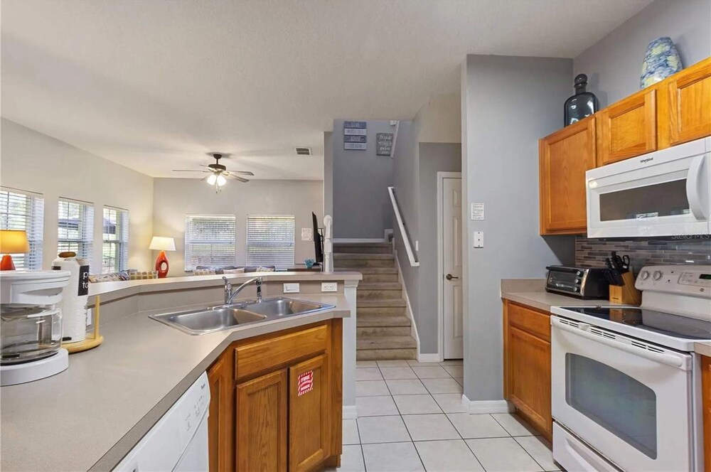 Gorgeous 4Bd w Pool at Encantada Resort 8523