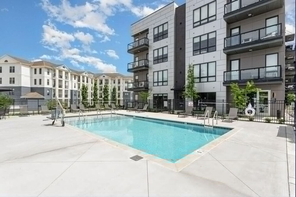 Nash Landing by Avantstay Heart of Midtown Nashville Patio