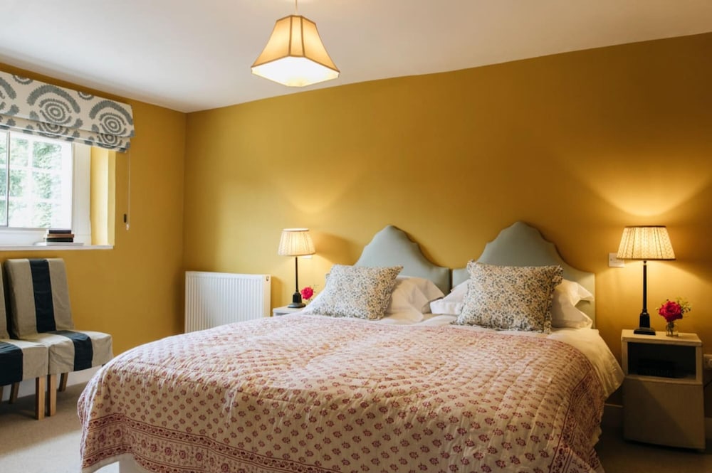 The Newington Place - Spacious 5bdr House With Garden Parking view 4