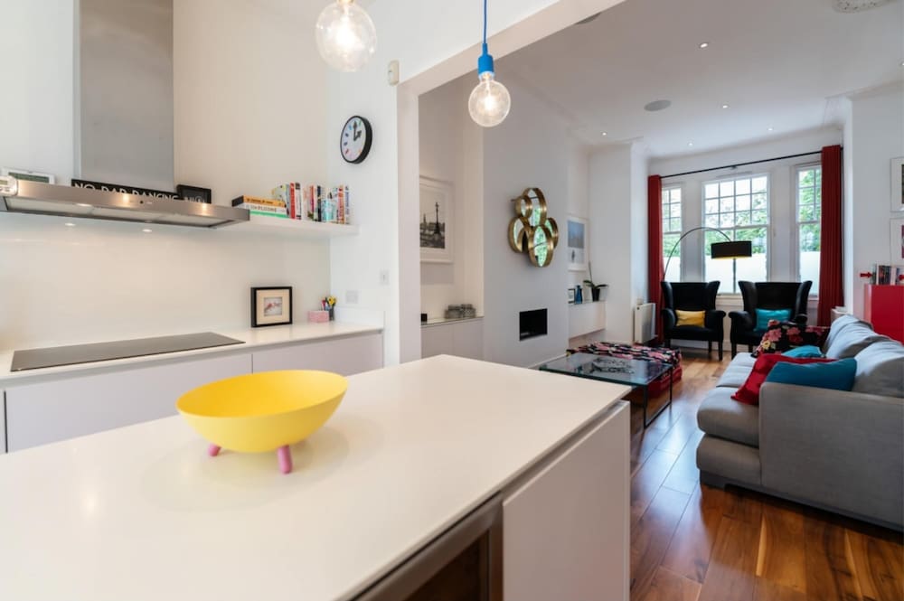 The Clapham Crib - Spacious 4bdr House With Patio