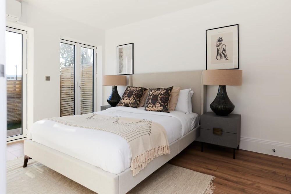 Wembley Vacations - The Wembley Park Secret - Spacious 3bdr Flat With Terrace - Property Image 5