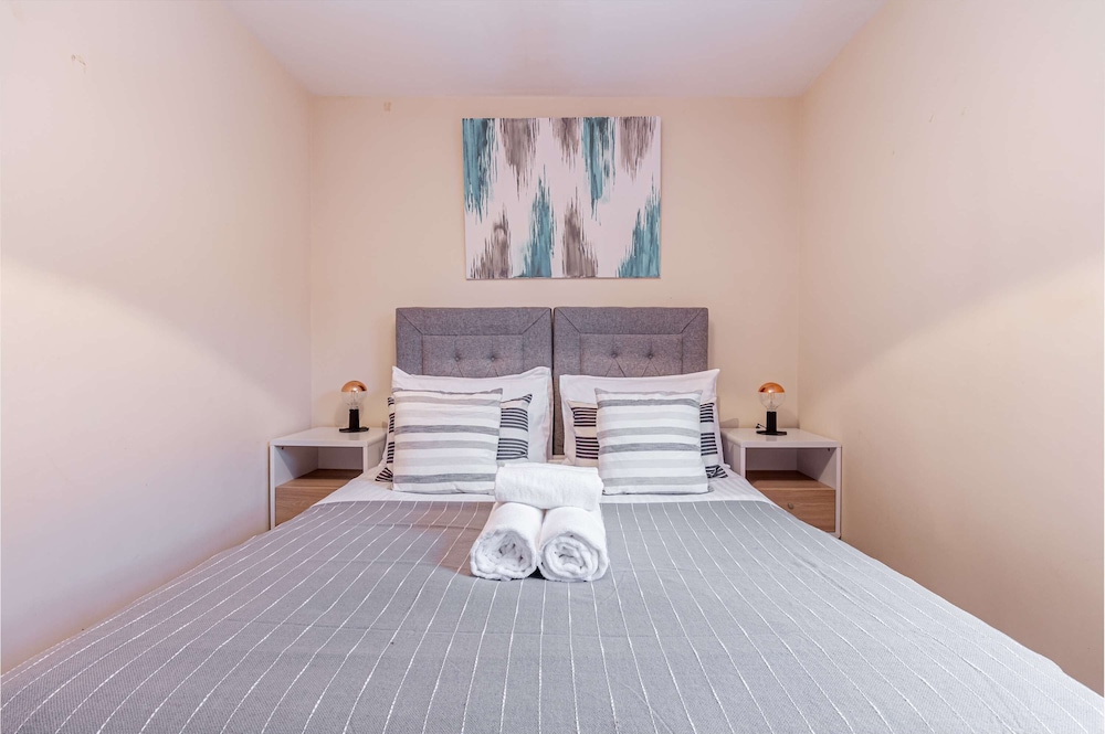 Host Stay Westbrook Court Apartment